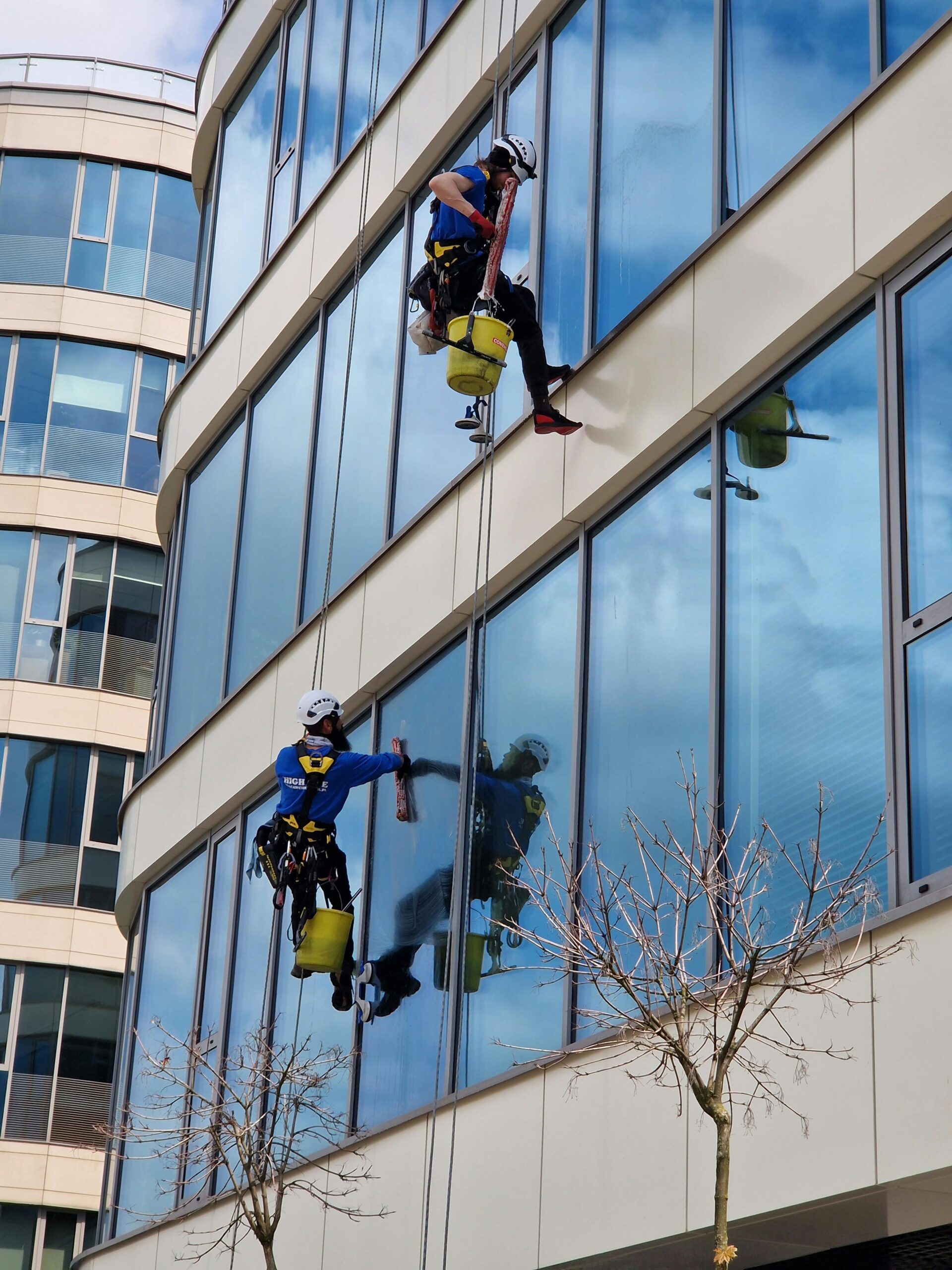 Professional window cleaning service in Toronto and GTA