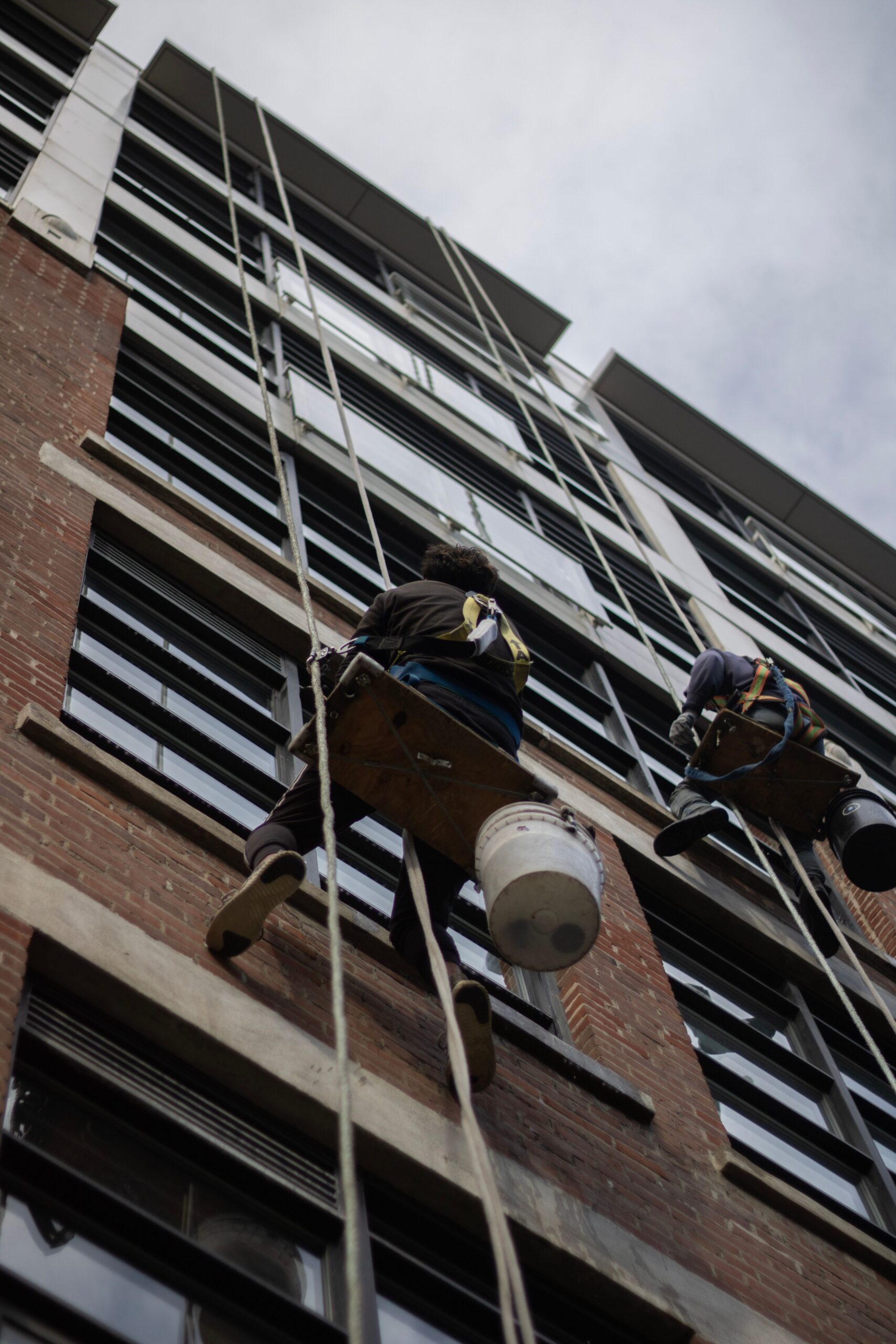 Commercial high rise window cleaning GTA